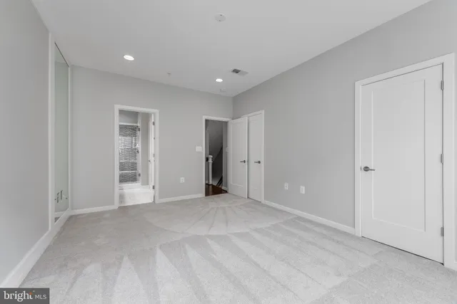 $700,000 | 237 Cres Station Terrace Southeast, Leesburg, VA 20175