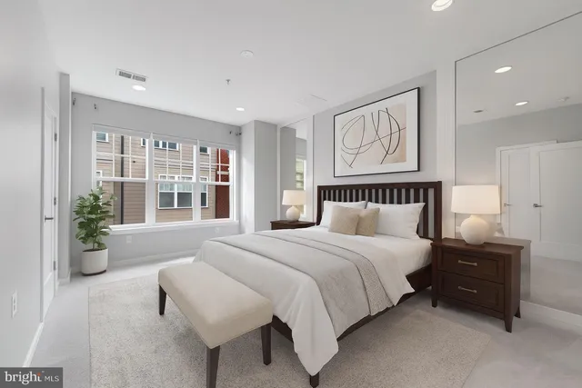 $700,000 | 237 Cres Station Terrace Southeast, Leesburg, VA 20175