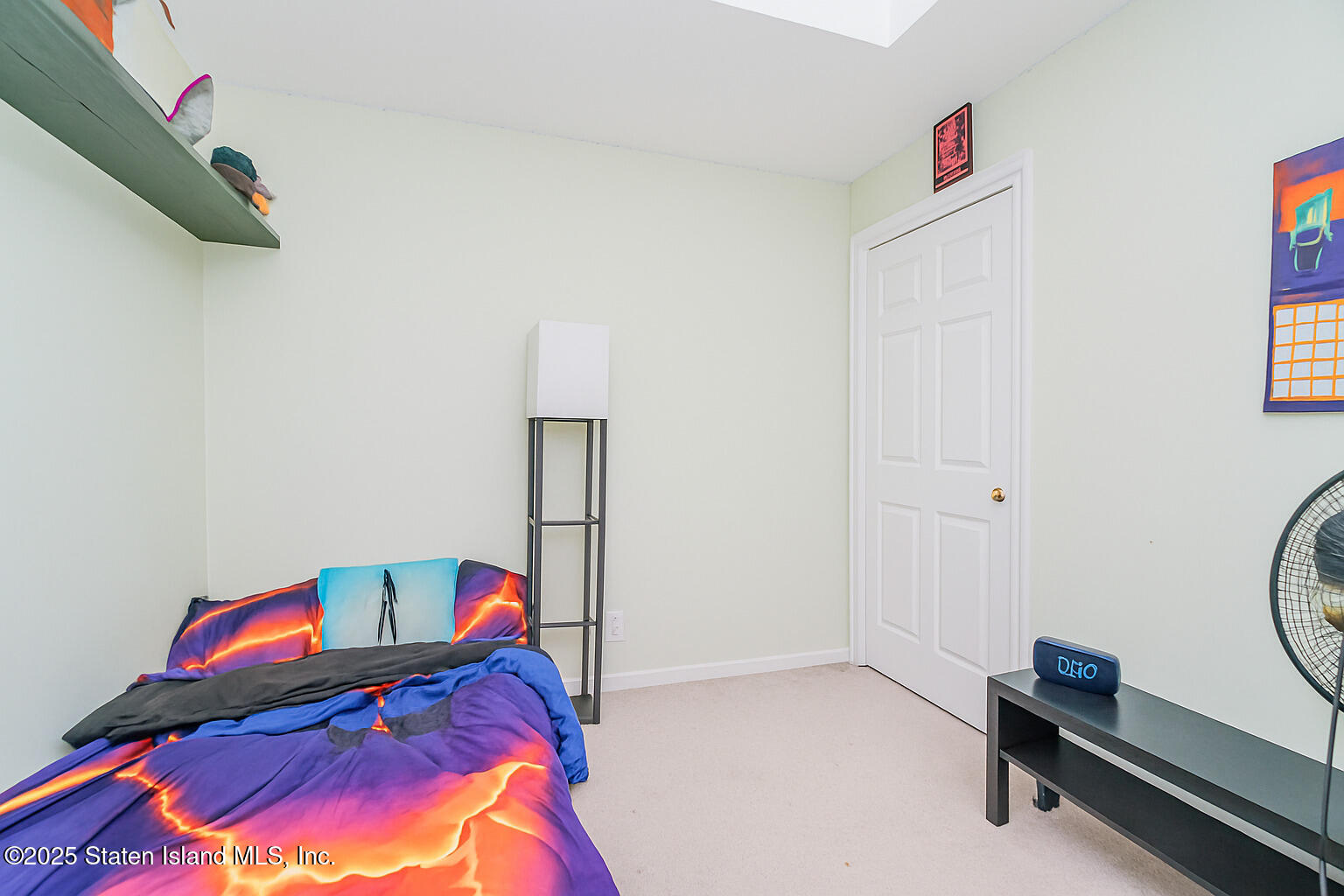 62 Lyceum Court Staten Island, NY 10310 - Photo 7 of 14 Photo Oct 15 2025, 8 24 58 PM (8)