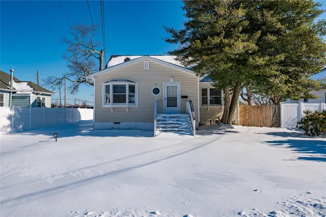 a view of a house with a patio