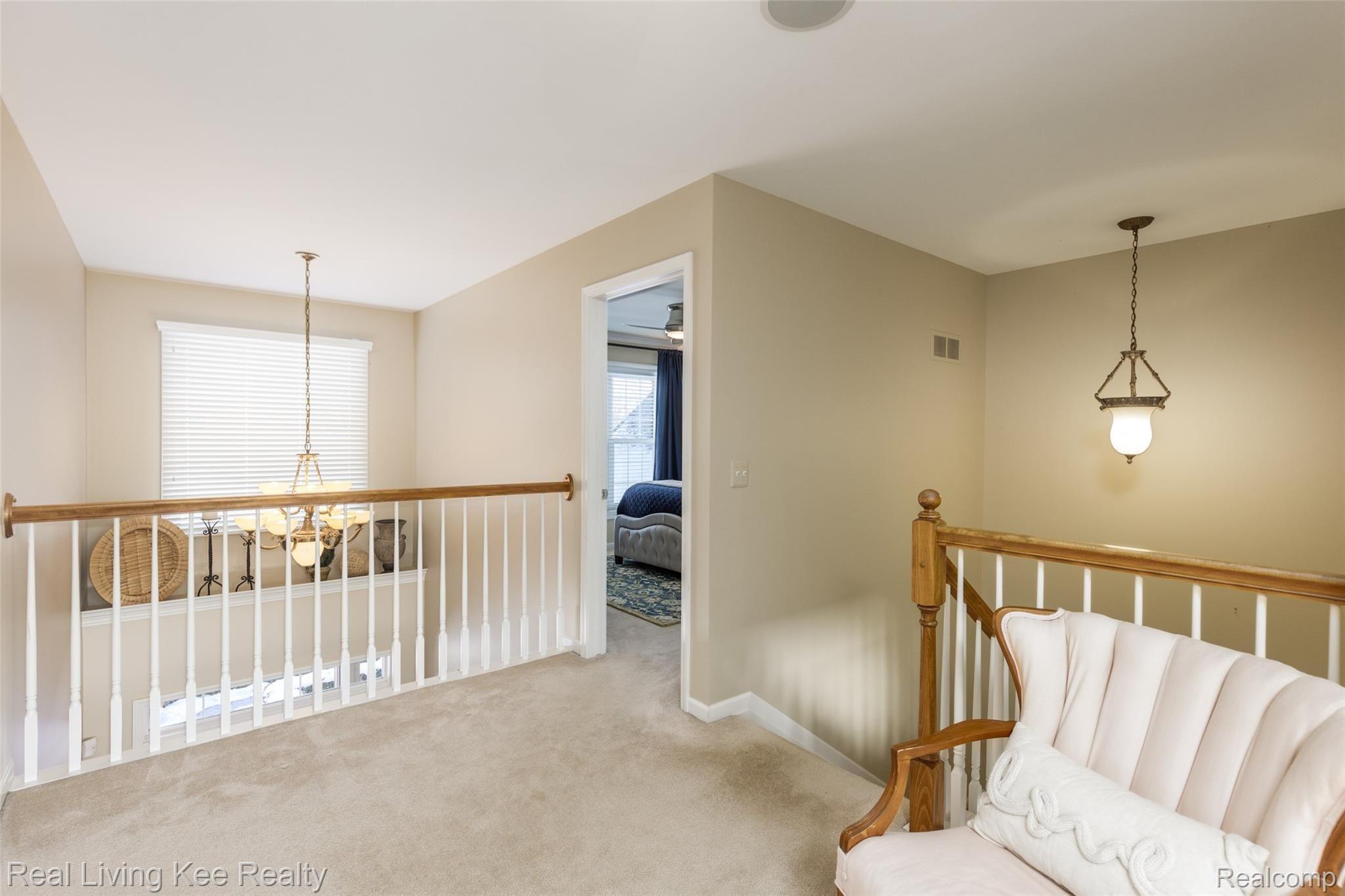 4070 Holly Lane Rochester, MI 48306 - Photo 15 of 25 4070 Holly Ln-19.jpg