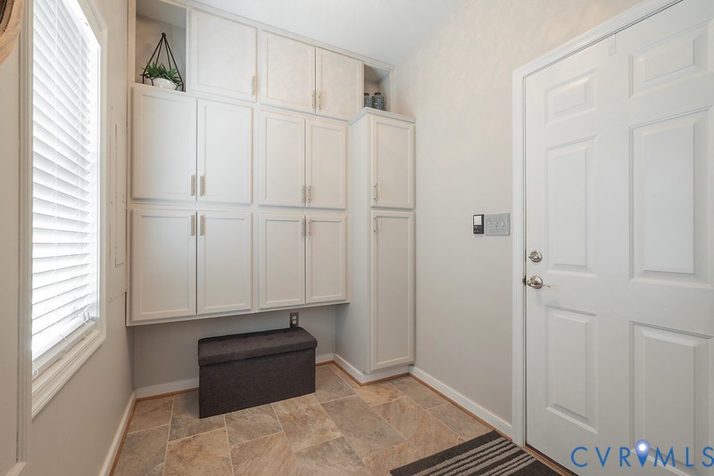 11625 Explorer Drive Midlothian, VA 23114 - Photo 23 of 56 Access to Garage