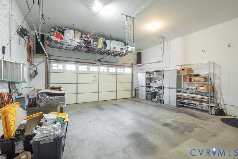 11625 Explorer Drive Midlothian, VA 23114 - Photo 56 of 56 Storage rack conveys