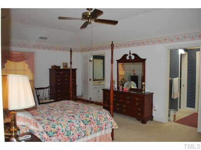 800 Misty Isle Place Raleigh, NC 27615 - Photo 11 of 25 Photo 11