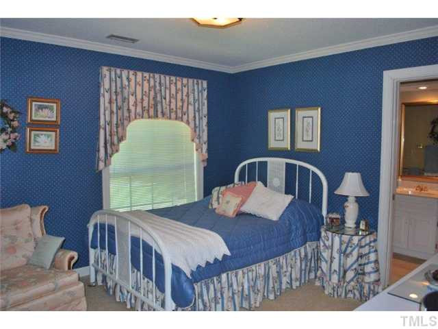 800 Misty Isle Place Raleigh, NC 27615 - Photo 13 of 25 Photo 13