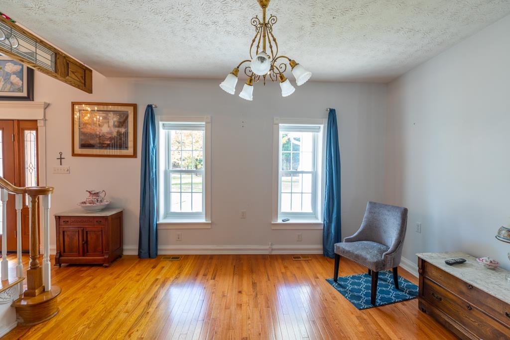 919 Country Club Road Crewe, VA 23930 - Photo 20 of 45 Gallery Image 20
