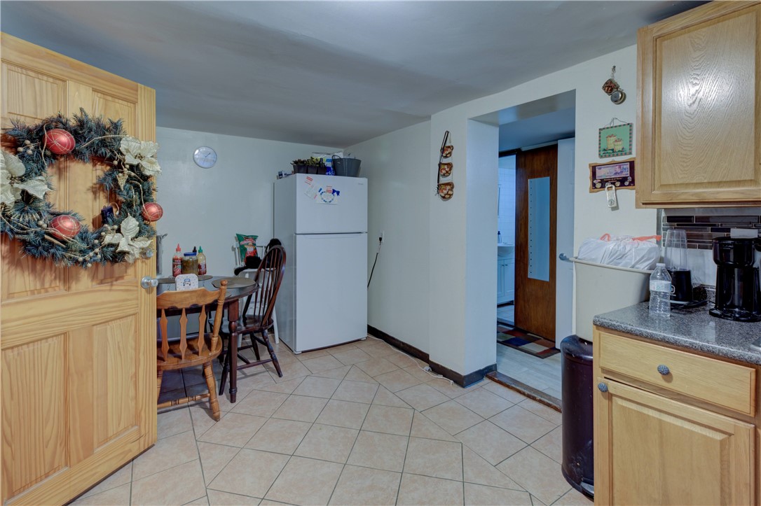 154 Gallatin Street Providence, RI 02907 - Photo 40 of 49