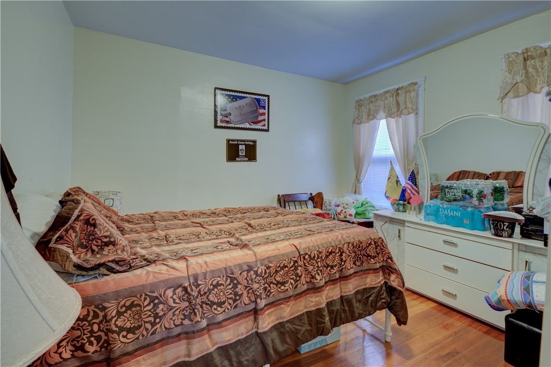 154 Gallatin Street Providence, RI 02907 - Photo 10 of 49