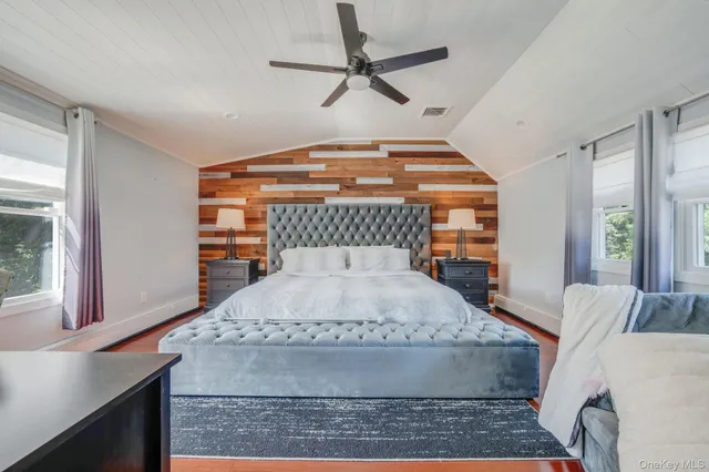 $869,999 | 183 Old Country Road, Speonk, NY 11972