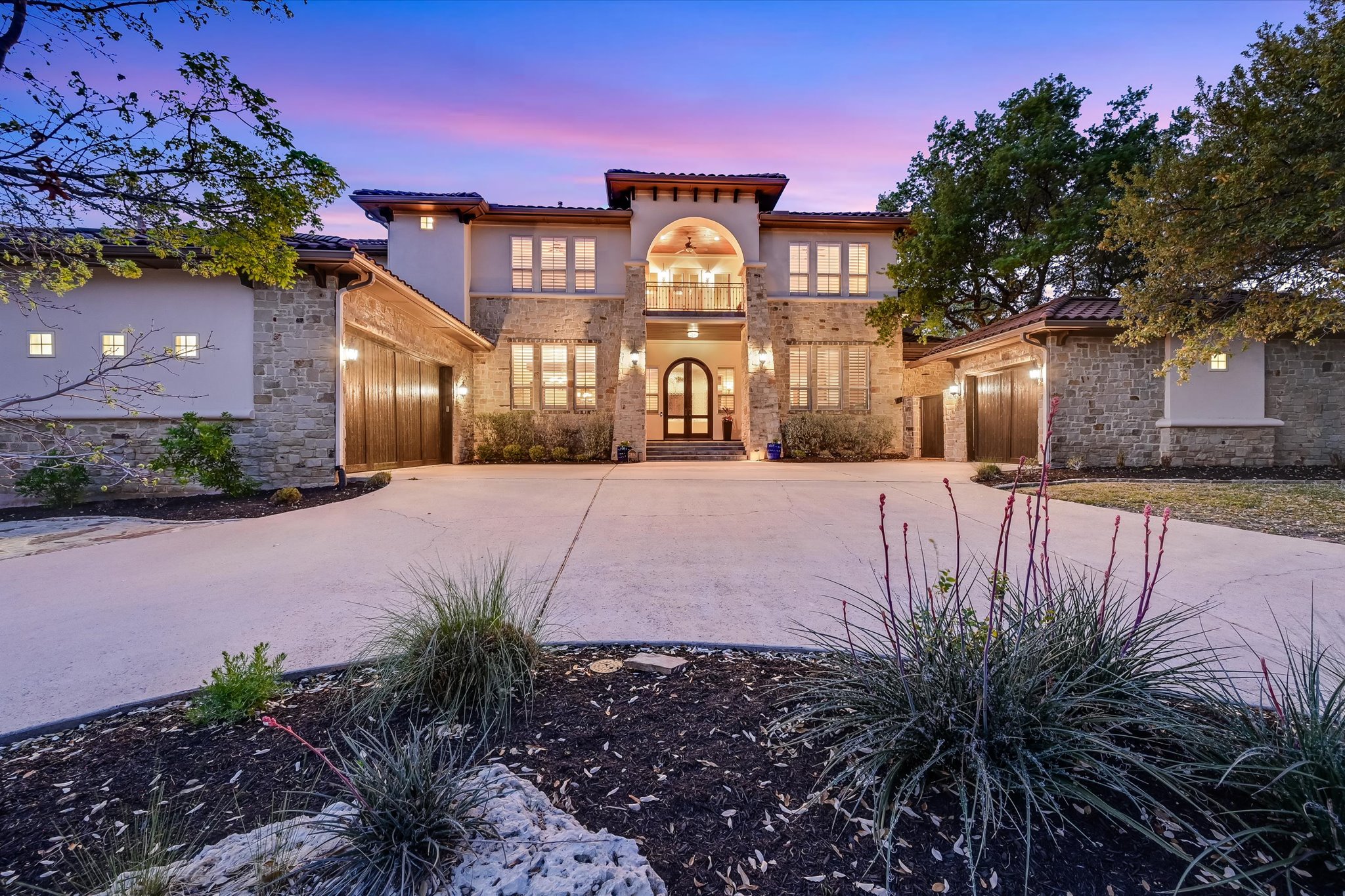 3804 Pappys Way Austin, TX 78730 - Photo 1 of 40 Front