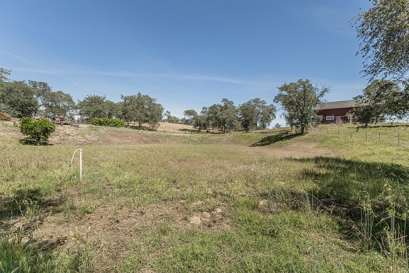 14815 Garlock Lane Prather, CA 93651 - Photo 59 of 80 a view of beach and ocean