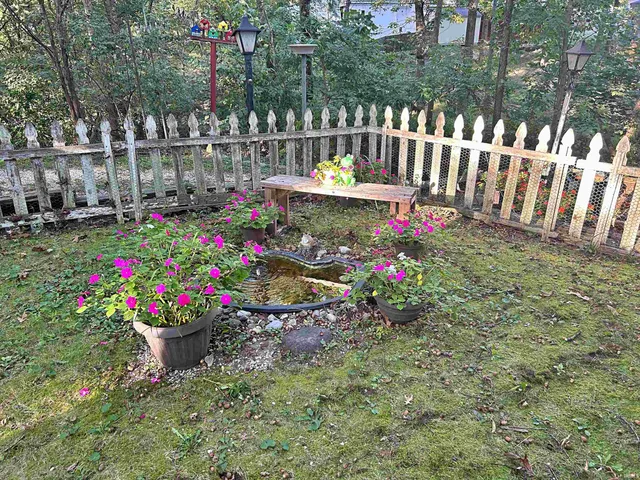 $209,900 | 4378 North Private Road 1185, Loogootee, IN 47553