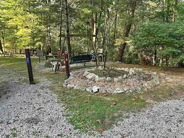 $199,900 | 4378 North Private Road 1185, Loogootee, IN 47553