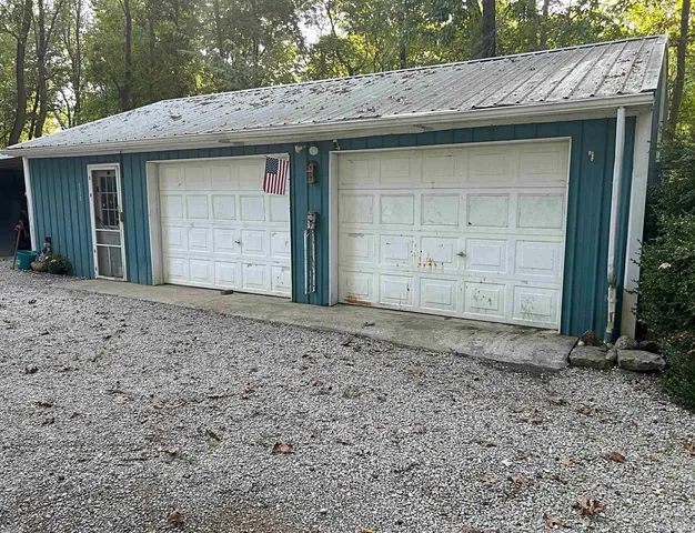 $209,900 | 4378 North Private Road 1185, Loogootee, IN 47553
