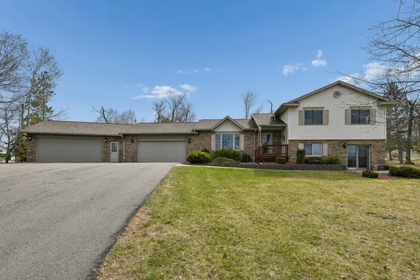 $559,000 | 2120 Grotte Avenue Northeast, Bemidji, MN 56601