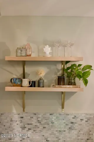 $2,400 | 607 Larchmont Drive, Wilmington, NC 28403