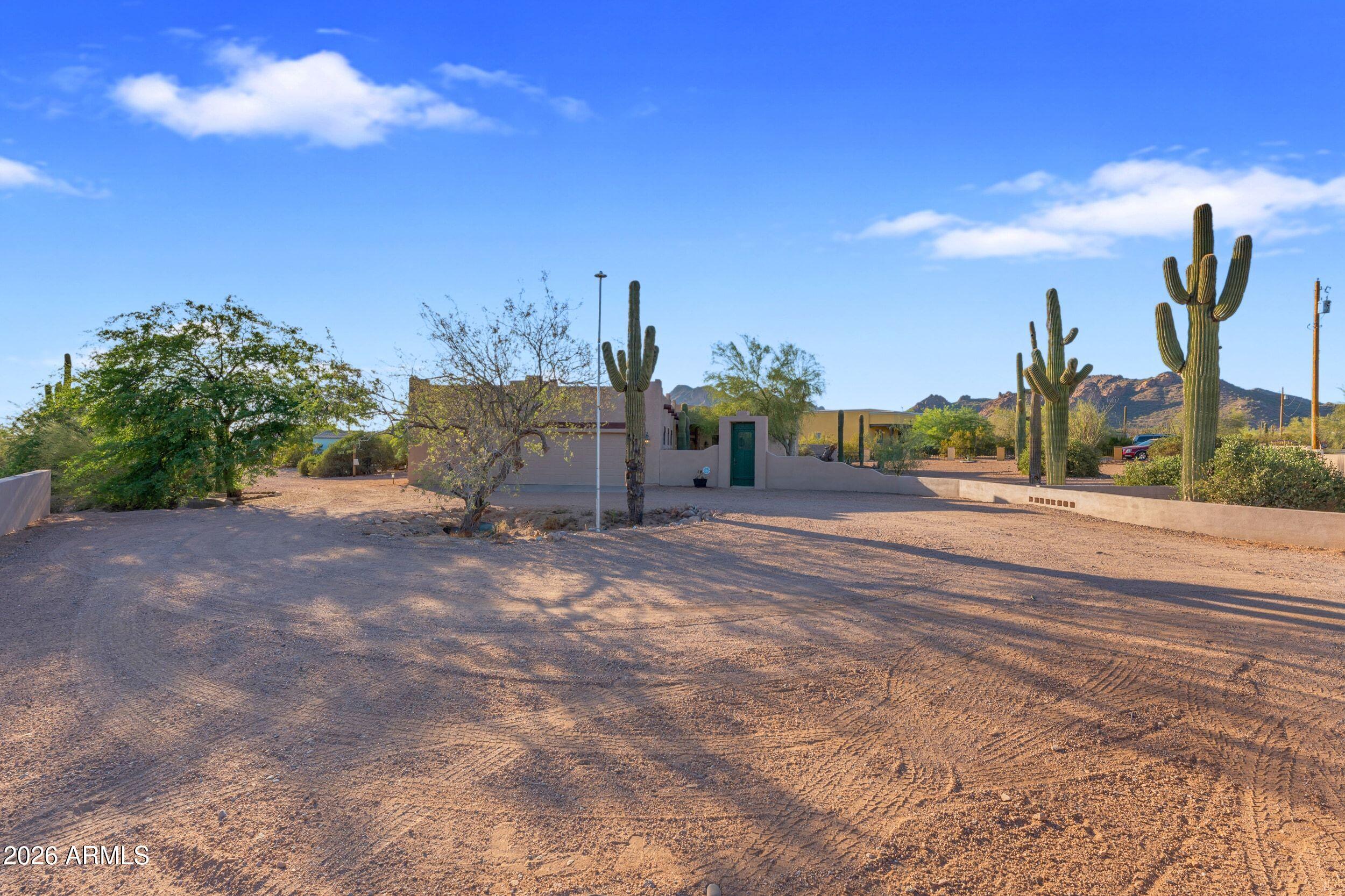 4284 North Colt Road Apache Junction, AZ 85119 - Photo 18 of 92 a view of a street