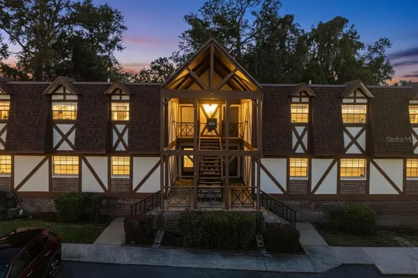 a view of a house with entertaining space