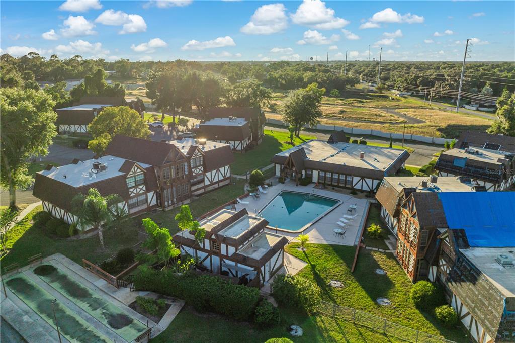 500 Newell Hill Road, Unit 106D Leesburg, FL 34748 - Photo 39 of 45 a view of a city with an ocean view