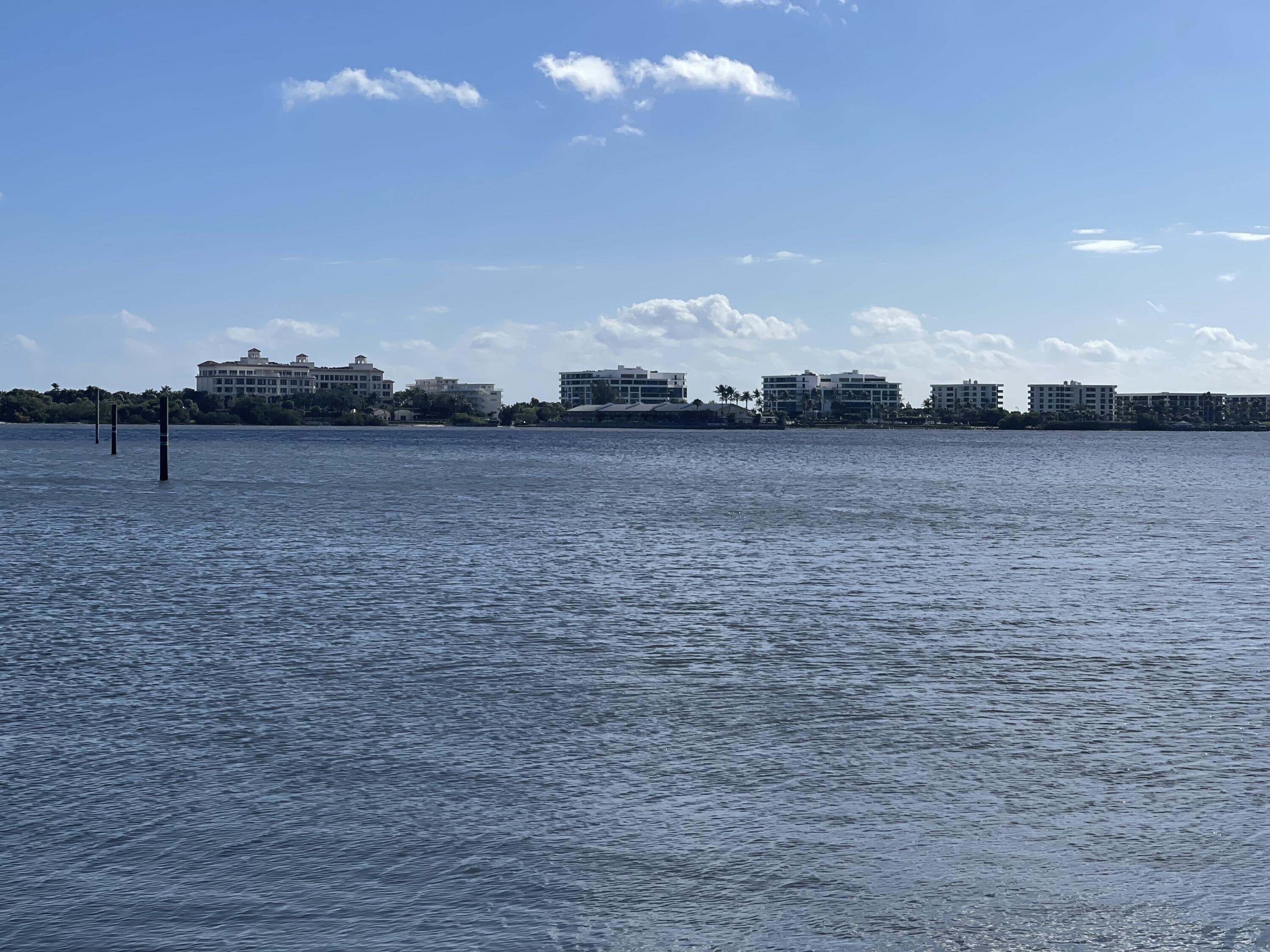 101 South Golfview Road, Unit 5 Lake Worth Beach, FL 33460 - Photo 23 of 30 Intra-coastal