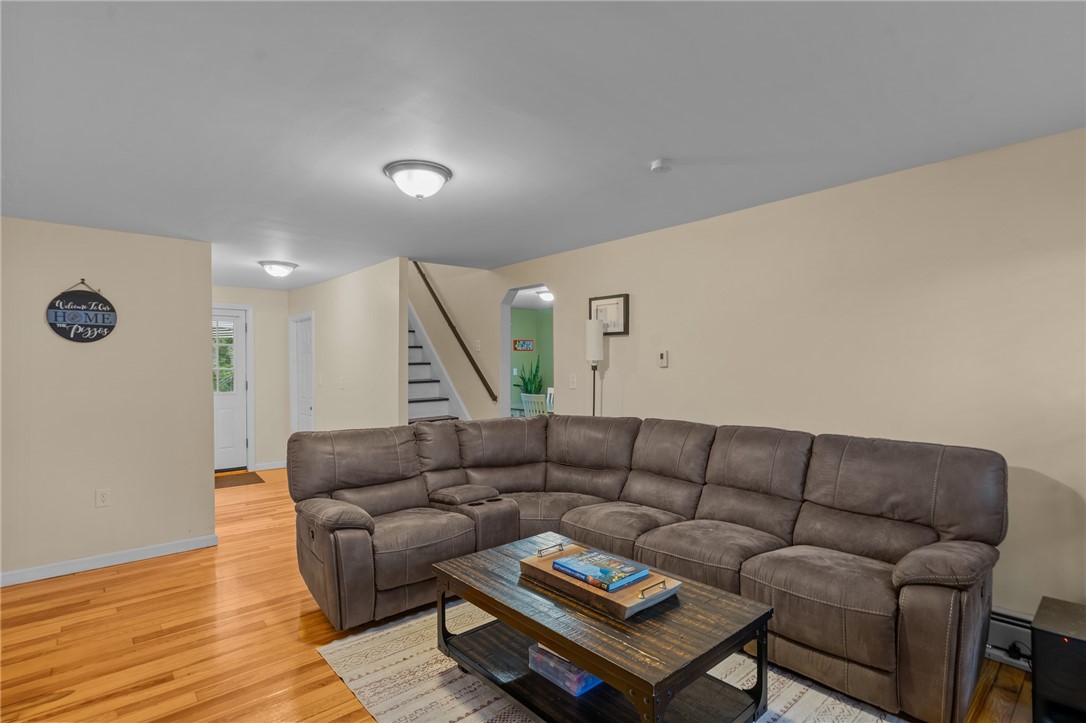 30 Hebert Street Coventry, RI 02893 - Photo 5 of 43 Gallery Image 5