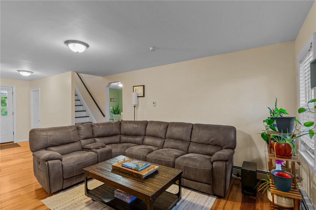 30 Hebert Street Coventry, RI 02893 - Photo 6 of 43 Gallery Image 6