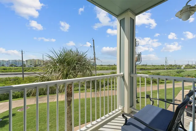 $289,900 | 26501 Mangrove Drive, Unit 103, Galveston, TX 77554