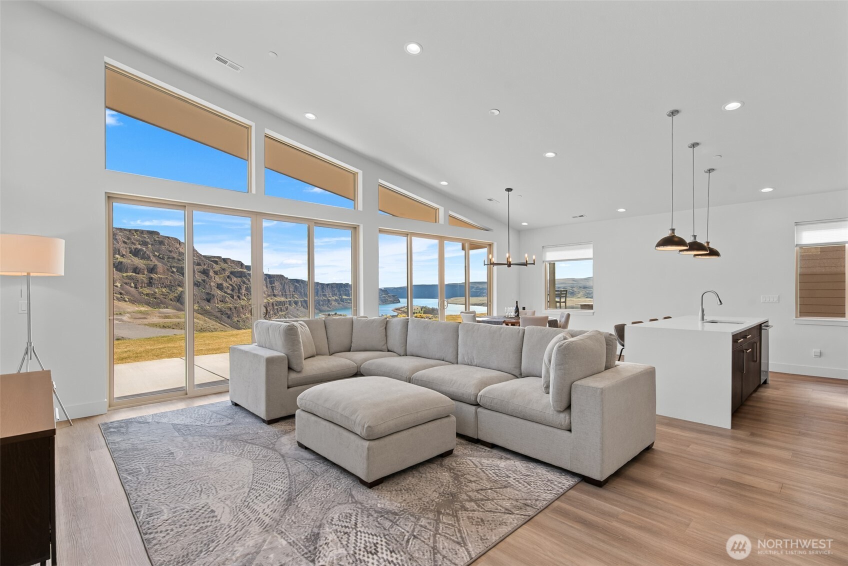 9773 Ridgeview Drive Northwest Quincy, WA 98848 - Photo 13 of 40