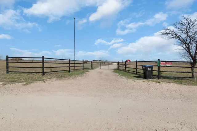 a view of outdoor space with city view