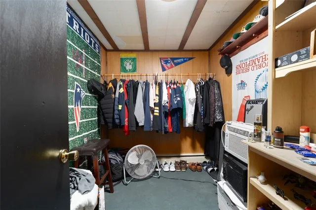 $330,000 | 19 Cedarcrest Drive, Preston, CT 06365