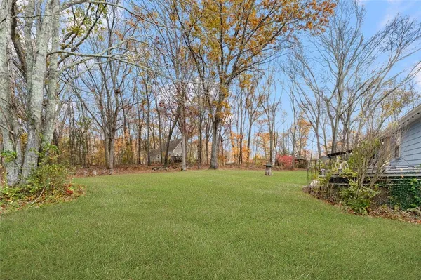 $330,000 | 19 Cedarcrest Drive, Preston, CT 06365
