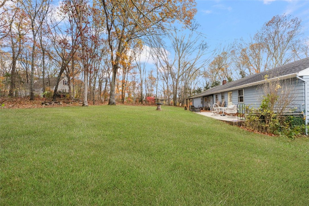 19 Cedarcrest Drive Preston, CT 06365 - Photo 4 of 38