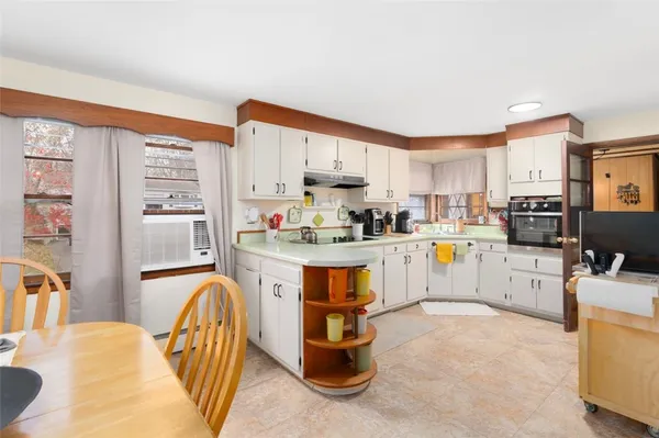 $330,000 | 19 Cedarcrest Drive, Preston, CT 06365