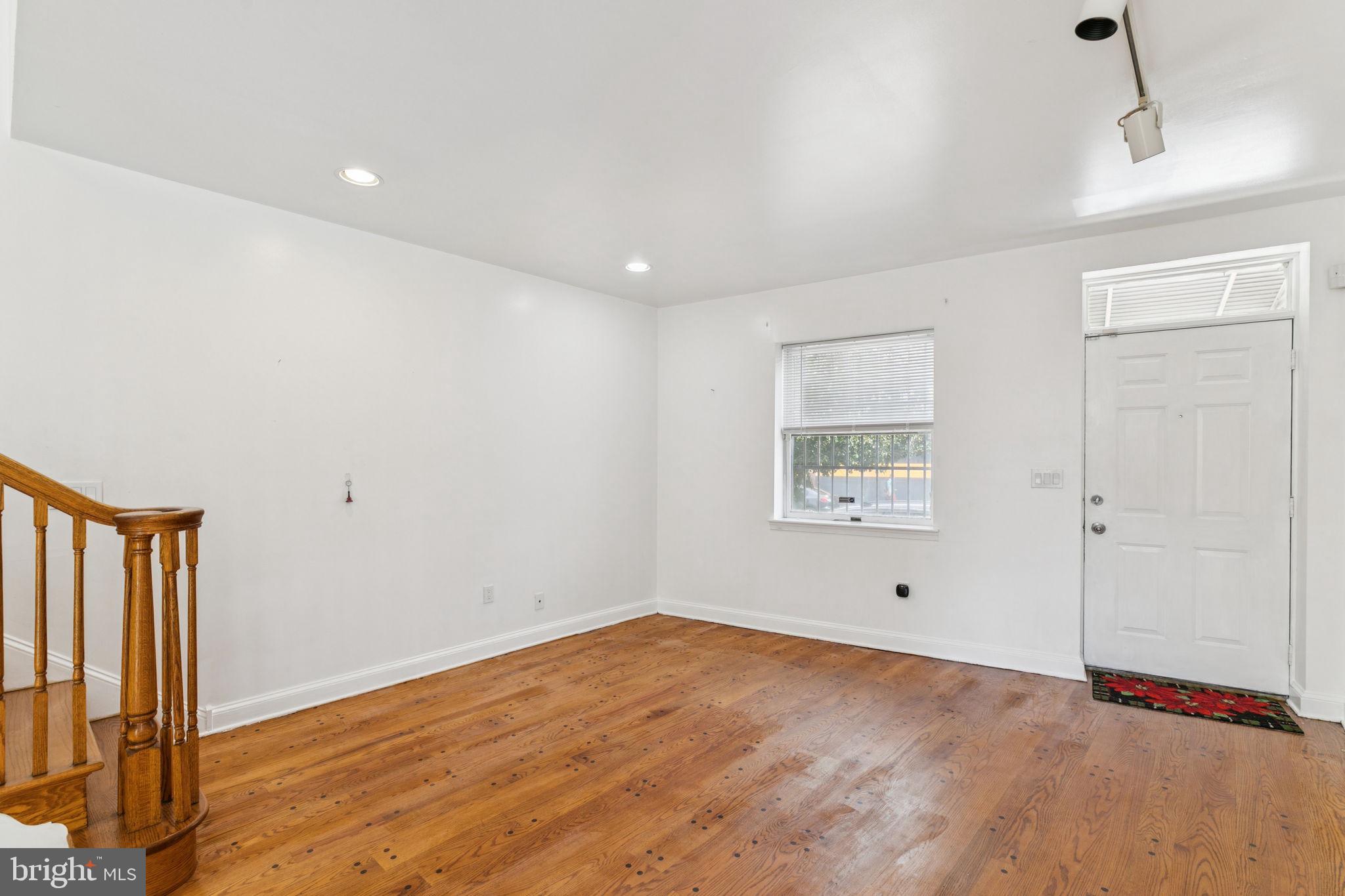 1006 South Front Street Philadelphia, PA 19147 - Photo 13 of 36