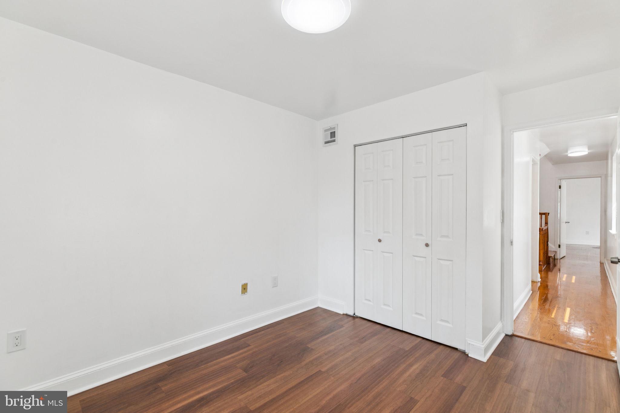 1006 South Front Street Philadelphia, PA 19147 - Photo 24 of 36
