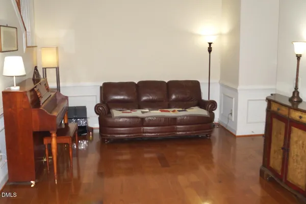 $450,000 | 606 Bartlett Circle, Hillsborough, NC 27278