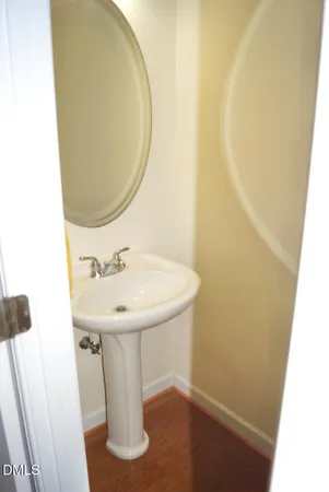 $450,000 | 606 Bartlett Circle, Hillsborough, NC 27278