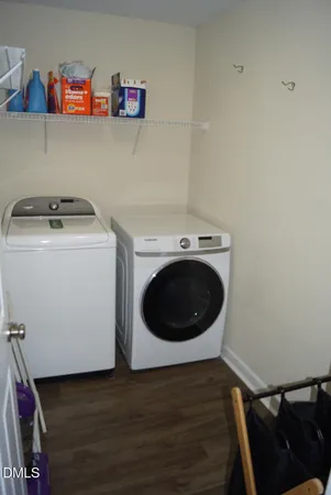 $450,000 | 606 Bartlett Circle, Hillsborough, NC 27278