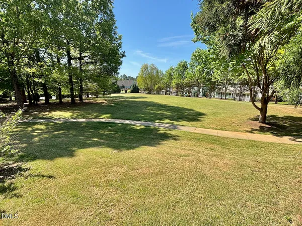 $450,000 | 606 Bartlett Circle, Hillsborough, NC 27278