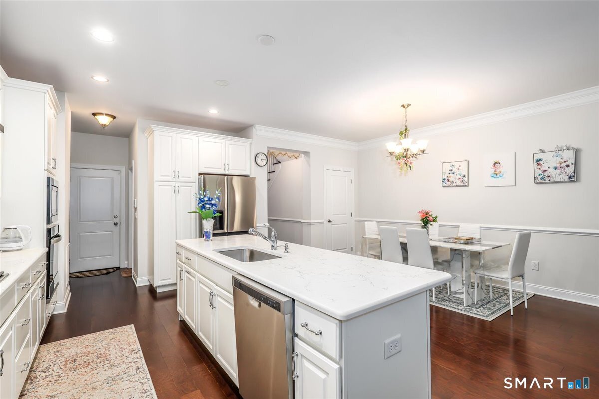 18 Hunting Ridge Lane, Unit 18 Bethel, CT 06801 - Photo 13 of 37 Gallery Image 13