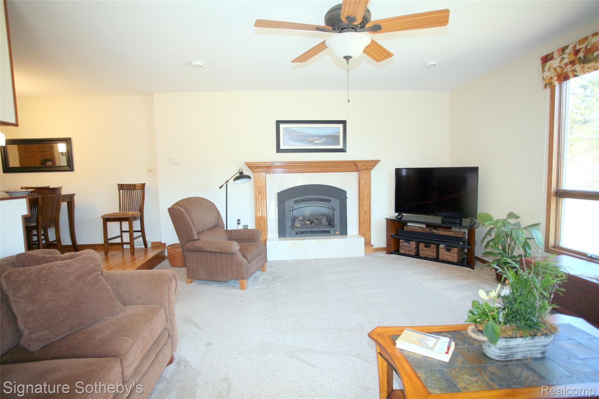 9330 Allen Road Clarkston, MI 48348 - Photo 7 of 29 Great Room