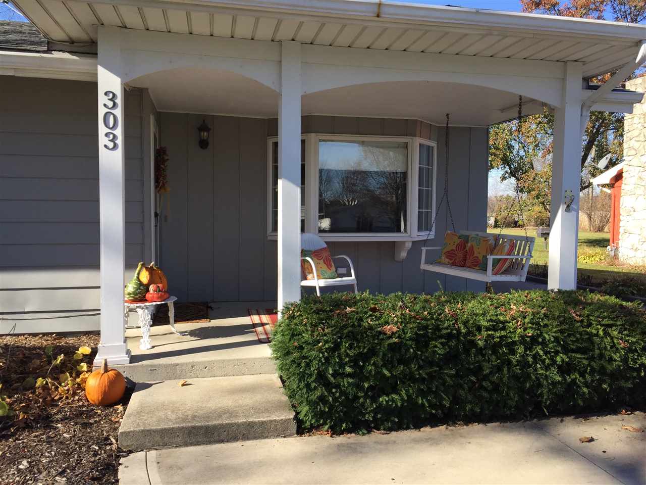 303 Kemper Lane Decatur, IN 46733 - Photo 2 of 36