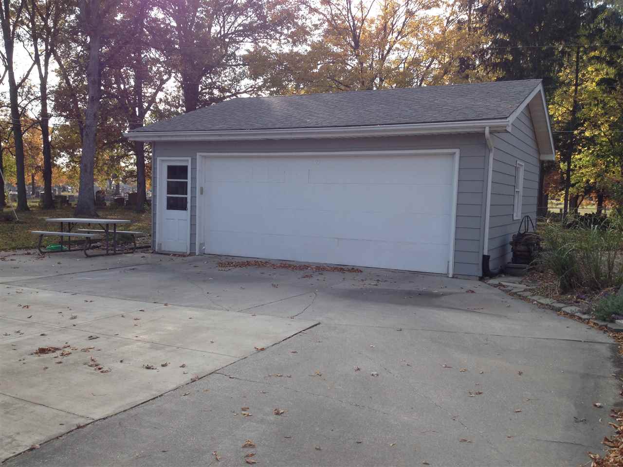 303 Kemper Lane Decatur, IN 46733 - Photo 5 of 36