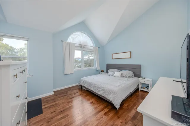 $539,999 | 5 Baker Road, Mastic Beach, NY 11951