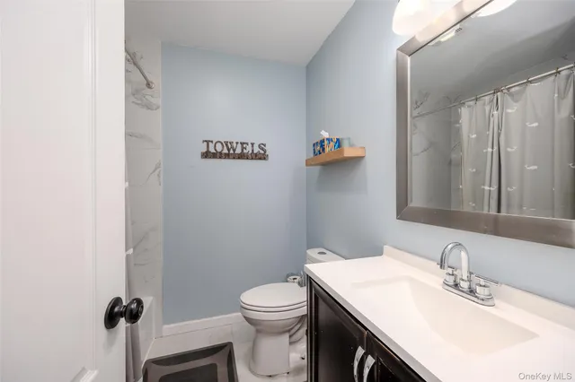 $539,999 | 5 Baker Road, Mastic Beach, NY 11951