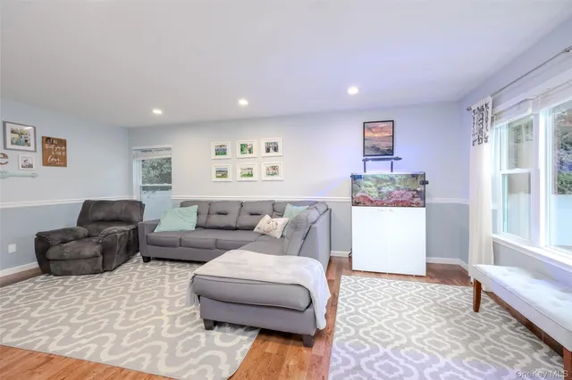 $539,999 | 5 Baker Road, Mastic Beach, NY 11951