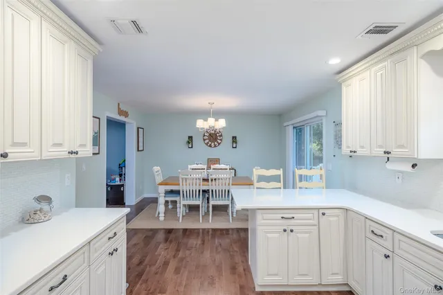 $539,999 | 5 Baker Road, Mastic Beach, NY 11951