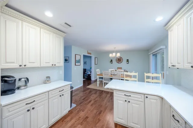 $539,999 | 5 Baker Road, Mastic Beach, NY 11951