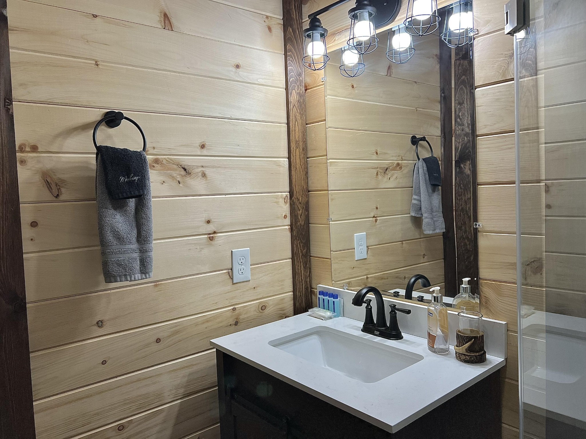 3310 Whaley Road, Unit 4 Sevierville, TN 37876 - Photo 24 of 36 Gallery Image 24