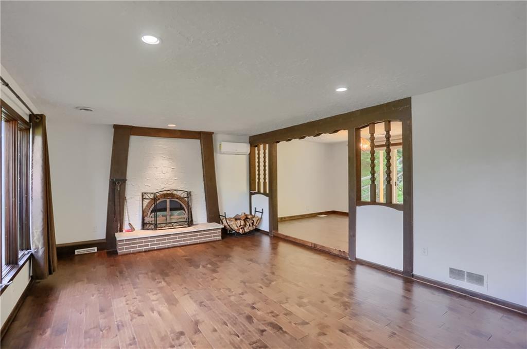 106 Colonial Way Aliquippa, PA 15001 - Photo 17 of 50